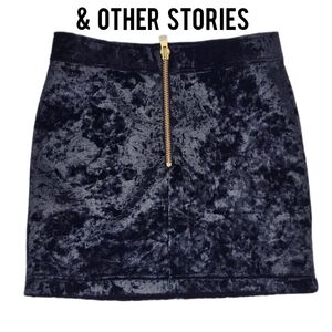 🍂FALLOUT SALE🍁 Crushed Velvet Mini !PRICE DROP!